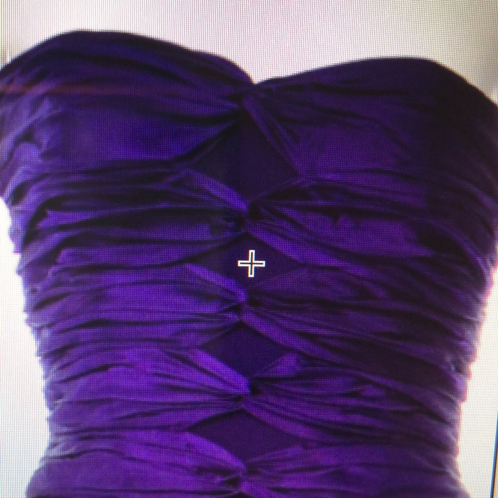 ❤️SOLD❤️ CARMEN MARC VALVO Strapless Silk Dress